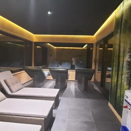 Aparthotel M&s - Zoned 2